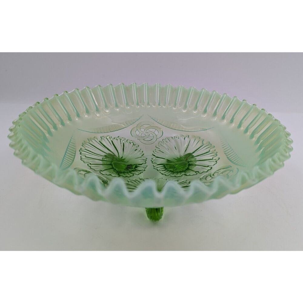 Green Opalescent Ruffles & Rings Crimped Bowl by Jefferson Glass 9" Pattern #208